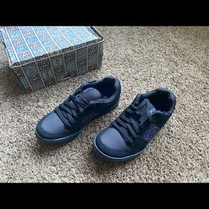 Five Ten Freerider Women’s Shoes - Size 8 - Black/Purple - NEW never used.